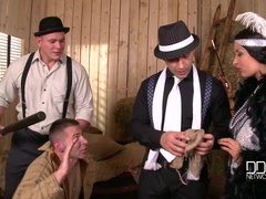 Grote mammen, Zwart, Dubbele penetratie, Jurk, Hardcore, Natuurlijke tieten, Geschoren, Tieten likken