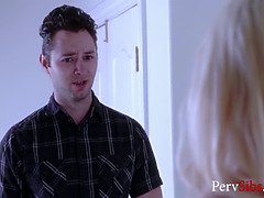 Gros cul, Gros seins, Blonde, Sucer une bite, Hard, Hd, Maigrichonne, Nénés