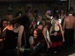 Saucy babes pleasure cocks in an orgy