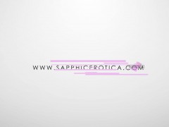 Brunette brune, Hd, Masturbation, Solo, Nénés, Jouets