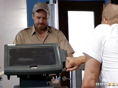 Анальный секс, Большие сиськи, Колледж, Каблуки, Милф, Порнозвезда, Реалити, Сиськи