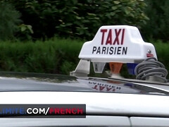 Leie, Tussi, Grosser schwanz, Grosse titten, Blasen, Braunhaarige, Französisch, Handjob