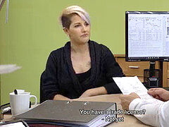 Première fois, Argent, Adolescente