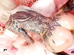 Grote lul, Vies, Hondjeshouding, Kokhalzen, Zoenen, Pissen, Rijden, Billekoek