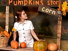 18 ans, Amateur, Gros cul, Gros seins, Doigter, Solo, Dénudage, Adolescente