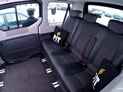 Rubia, Coche, Fetiche, Fetiche de pies, Masturbacion con pies, Grupo, Hd, Al aire libre