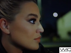 Grote mammen, Blond, Pijpbeurt, Hondjeshouding, Kut duiken