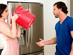 Enthousiasteling, Grote lul, Pijpbeurt, Bruinharig, Hondjeshouding, Moeder die ik wil neuken, Kort haar, Tieten likken