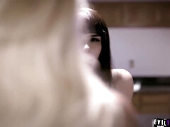 ブロンド, フェムドム, Hd, レズビアン, 淫乱熟女, 愛人, 天然, 乳首