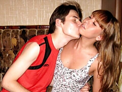 Grosser schwanz, Blasen, Braunhaarige, Hundestellung, Flexibel, Natürlichen titten, Dürr, Titten