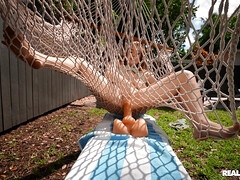 Tetas grandes, Bikini, Consolador, Sexo duro, Interracial, Latina, Tetas naturales, Perforación