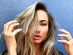 Asombroso, Abierta, Masturbación, Madres para coger, Perforación, Pov, Solo, Tetas