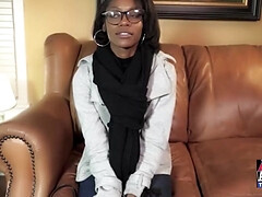 Anal, Audition, Sucer une bite, Tir de sperme, Poilue, Masturbation, Petite femme, Pov