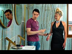 Blond, Pijpbeurt, Hardcore, Likken, Ondergoed, Moeder die ik wil neuken, Verleid, Tieten likken