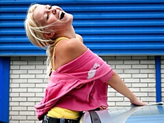 Culo, Rubia, Coche, Jeans, Desnudo, Al aire libre, Falda