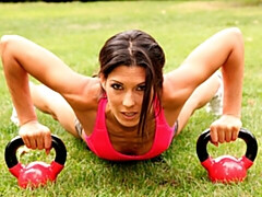 Grosser schwanz, Blasen, Braunhaarige, Hundestellung, Flexibel, Natürlichen titten, Jungendliche (18+), Titten