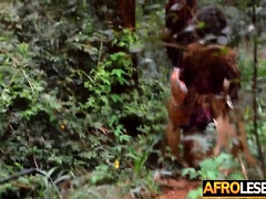 Africain, Amateur, Plantureuse, Noir ébène, Doigter, Lesbienne, Chatte, Maigrichonne