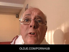 69, Blonde, Sucer une bite, Hd, Russe, Se déshabiller, Avaler, Adolescente