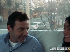 Morena, Europeo, Sexo duro, Hd, Tetas naturales, Público, Rumano, Tetas