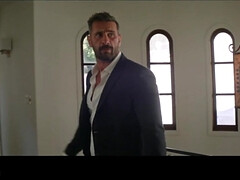 Lieveling, Grote kont, Grote mammen, Pijpbeurt, Sperma shot, Latijnse vrouw, Natuurlijke tieten, Tieten likken