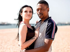 Блондинки, Две девушки, Ласковые ручки, Межрасовый секс, Белье, Бритые, Втроем, Сиськи