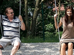 Blasen, Kleid, Lecken, Natürlichen titten, Im freien, Muschi, Rasiert, Jungendliche (18+)