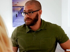 In den arsch, Blasen, Schwarz, Hd, Küche, Natürlichen titten, Zierlich, Titten