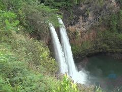 Strand, Braunhaarige, Fingern, Orgasmus, Muschi, Rasiert, Titten, Nass