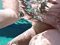 Swimming and Masturbation with blonde cutie Samantha Rone