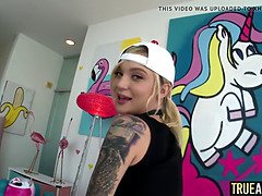 Anal, Cul, Éjaculation interne, Béant, Hd, Tatouage, Adolescente