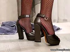 Amateur, Mamada, Corridas, Estilo perrito, Hd, Gritar, Tatuaje, Adolescente