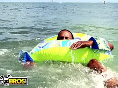 ビーチ, デカ尻, デカチン, ビキニ, Hd, ラティーナ, 淫乱熟女, 自然山雀