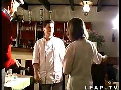 Любители, Красотки, Минет, Брюнетки, Секс без цензуры, Втроем, Сиськи, Винтаж