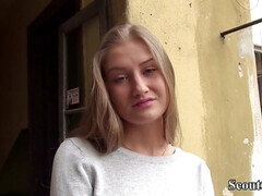 Amateur, Faciale, Allemand, Argent, Petite femme, Réalité, Adolescente, Nénés