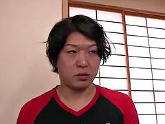 Enthousiasteling, Grote mammen, Pijpbeurt, Sperma, Koreaans, Masseren, Moeder die ik wil neuken, Tieten likken