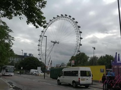 Amateur, Sucer une bite, Petite amie, Jeans, Pov, Chatte, Rasée, Maigrichonne