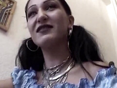 Grote kont, Grote mammen, Bruinharig, Rondborstig, Masseren, Natuurlijke tieten, Alleen, Oud