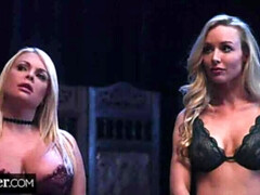 Gros cul, Queue, Fétiche, Lesbienne, Masturbation, Chatte, Rugueux, Plan cul à trois