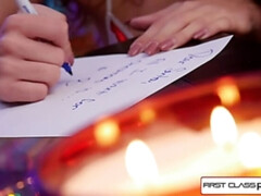 18 jahre, Blasen, Kehlenfick, Hundestellung, Fingern, Hardcore, Natürlichen titten, Jungendliche (18+)