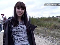 18 jahre, Leie, Braunhaarige, Süss, Dildo, Behaart, Pov, Jungendliche (18+)