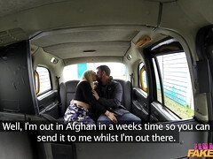 素人, フェラチオ, 車, 顔射, なめる, アウトドア, オマンコ, スパンキング