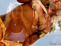 Большие сиськи, Блондинки, Семяизвержение, Глубокая глотка, Натуральные сиськи, На природе, Молоденькие, Сиськи