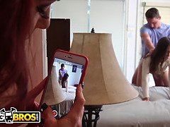 Grosse titten, Hardcore, Milf, Natürlichen titten, Rotschopf, Stiefmutter, Jungendliche (18+), Flotter dreier