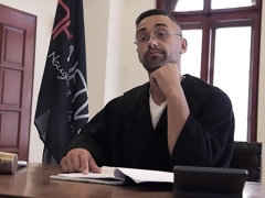 Anaal, Kont, Kont naar mond, Vingeren, Hakken, Hongaars, Rok, Tieten likken
