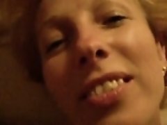 Enthousiasteling, Blond, Rijpe lesbienne, Gezichtspunt, Tieten likken