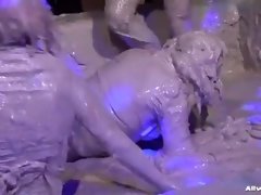 レズビアン, パーティ, 現実