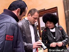 素人, アナル, お尻, チェコ, Hd, 熟年, 現実, 三人