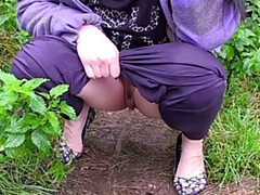 デカパイ, イギリス人, 巨乳な, 女, 指いじり, 露出狂, Hd, アウトドア