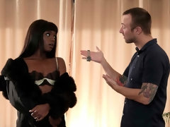 フェラチオ, 黒人, 手コキする, ハードコア, 異人種間, キス, ガリガリ, ストッキング