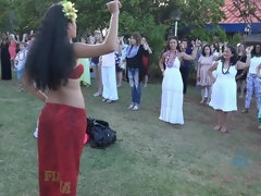 Kont, Grote mammen, Sperma, Voeten, Voetbeurt, Gezichtspunt, Geschoren, Tieten likken